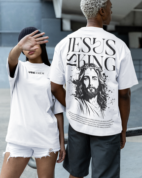 Camiseta Oversized Jesus is King — USEAMÉM