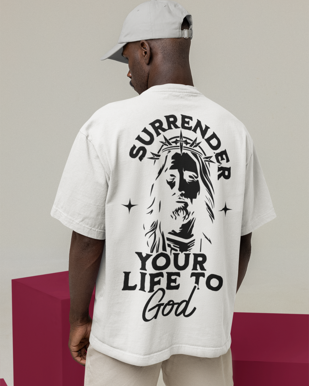 Camiseta Oversized Surrender Your Life to God — USEAMÉM