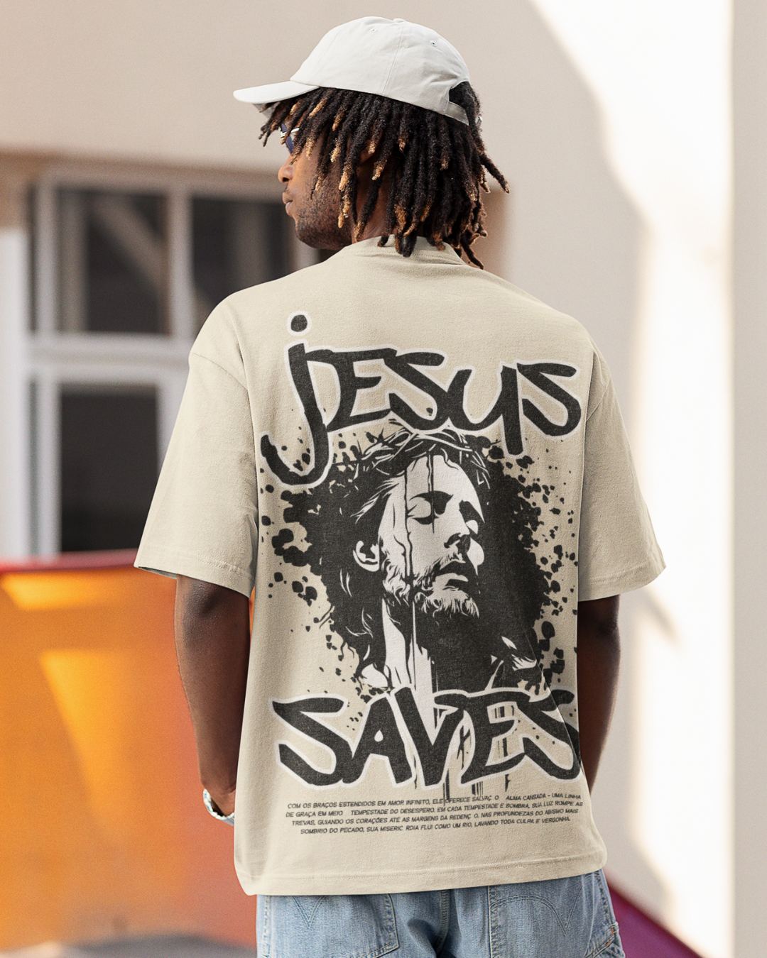 Camiseta Oversized Jesus Saves — USEAMÉM