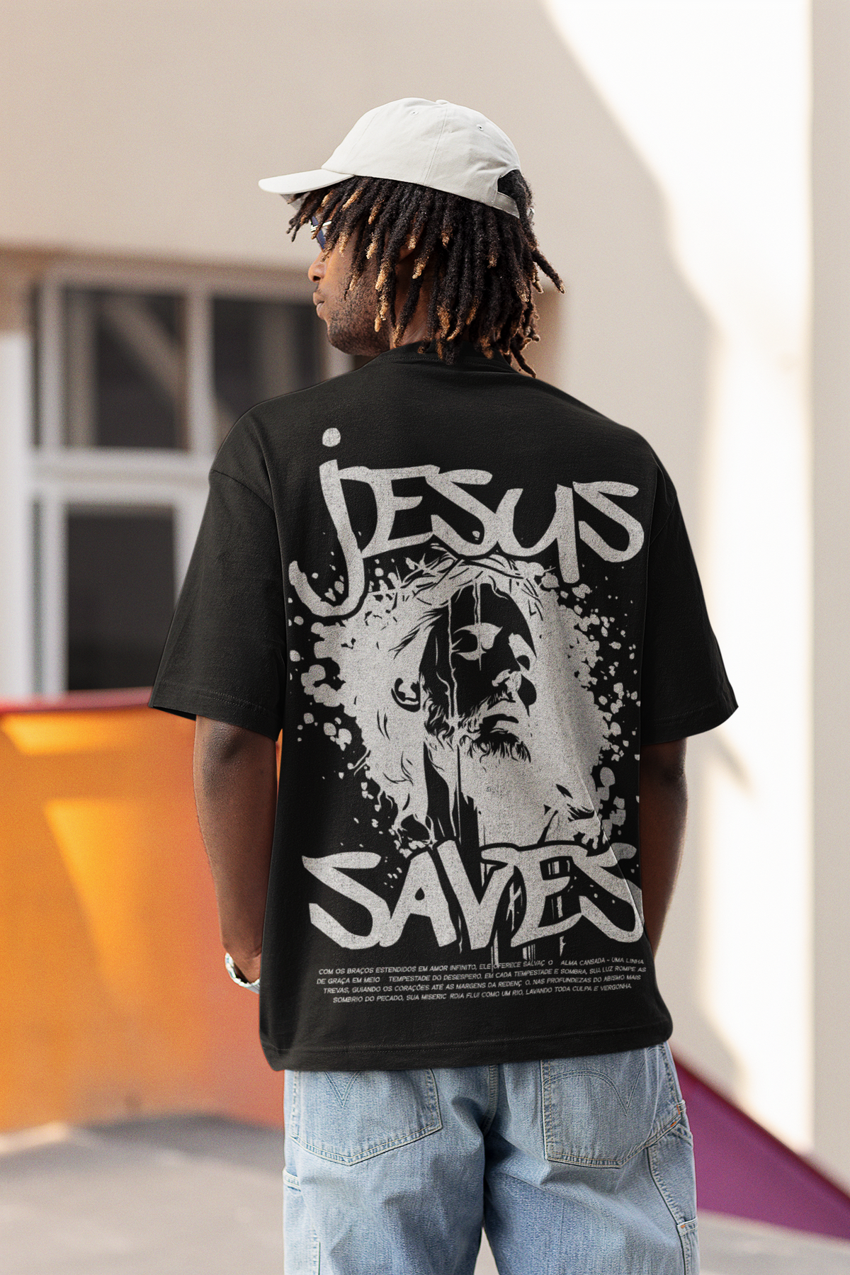 Camiseta Oversized Jesus Saves — USEAMÉM