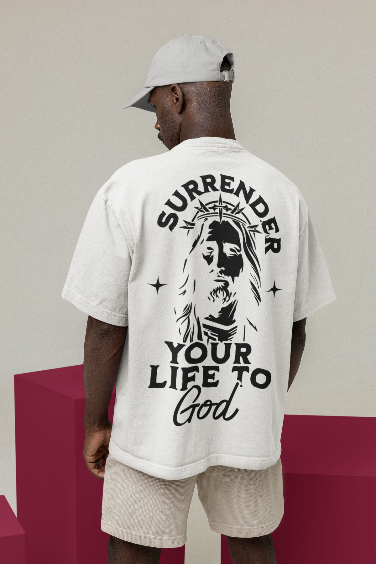 Camiseta Oversized Surrender Your Life to God — USEAMÉM