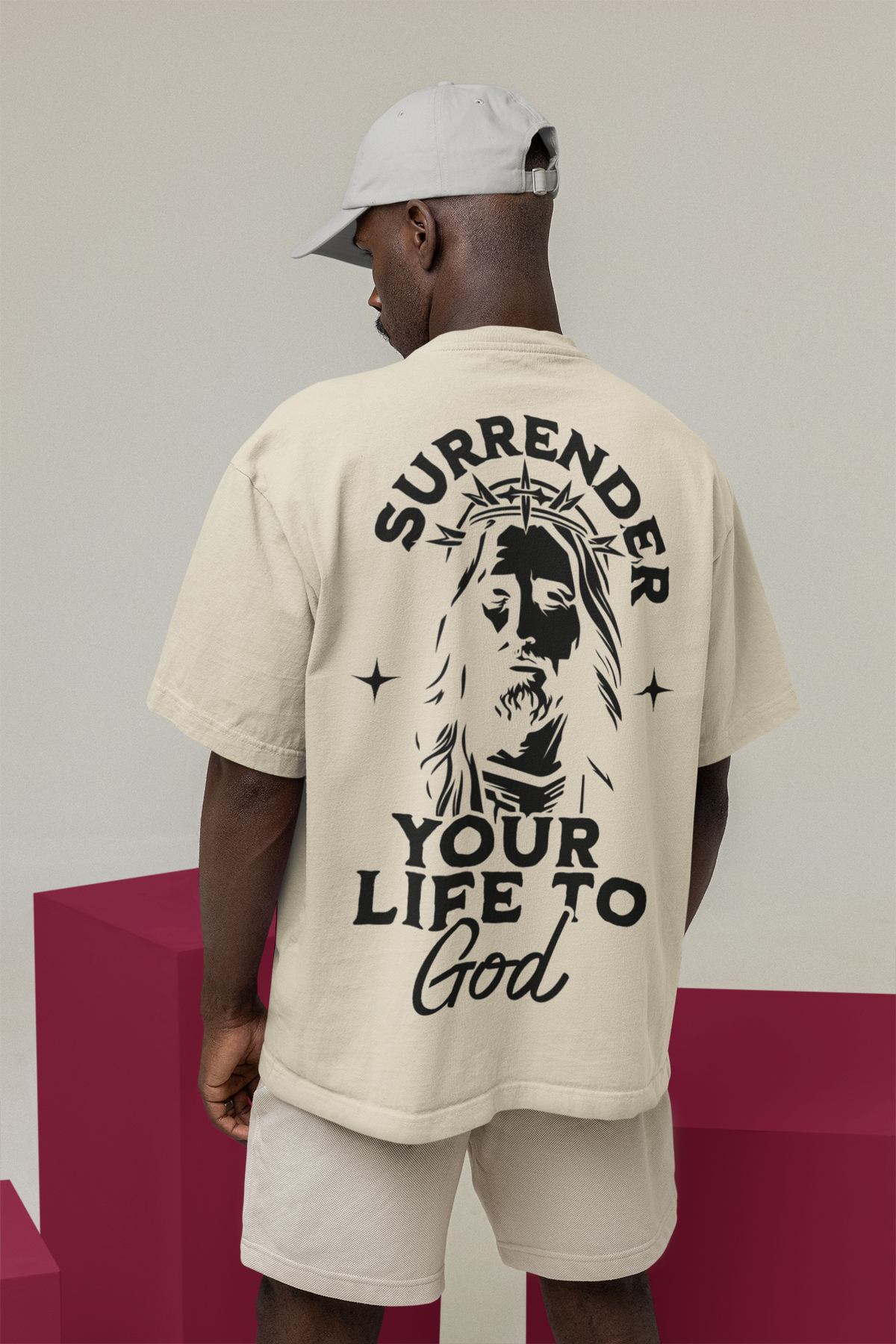 Camiseta Oversized Surrender Your Life to God — USEAMÉM