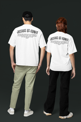 Camiseta Oversized Jesus Is King — USEAMÉM