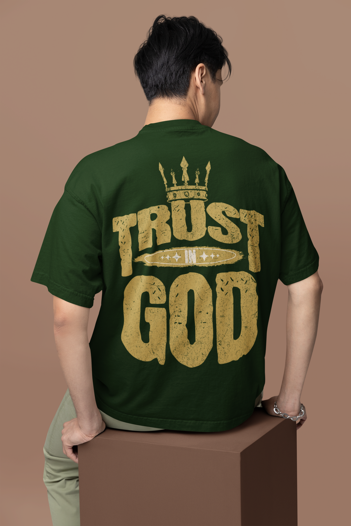 Camiseta Oversized Trust in God — USEAMÉM